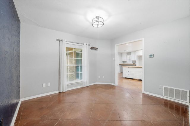 6917 Wilton Drive, Fort Worth, TX 76133