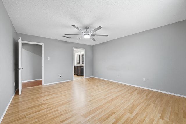 6917 Wilton Drive, Fort Worth, TX 76133