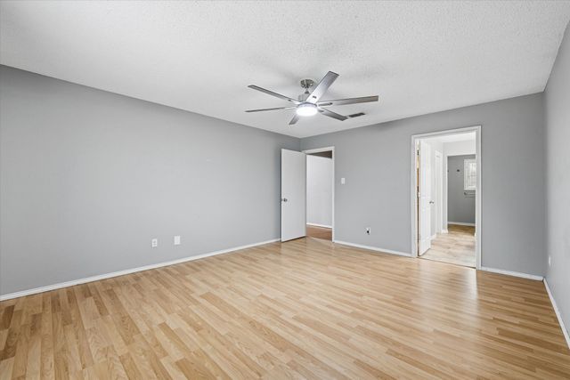 6917 Wilton Drive, Fort Worth, TX 76133