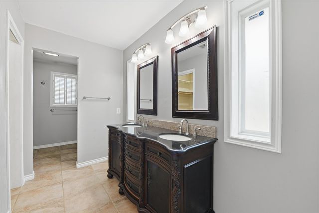 6917 Wilton Drive, Fort Worth, TX 76133