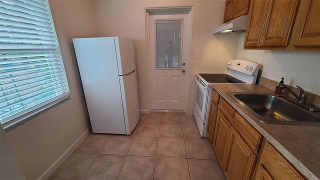 240 S CYPRESS WAY, Casselberry, FL 32707