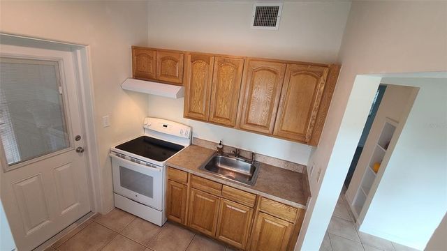 240 S CYPRESS WAY, Casselberry, FL 32707