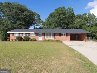 39 Hillbright, Hawkinsville, GA 31036