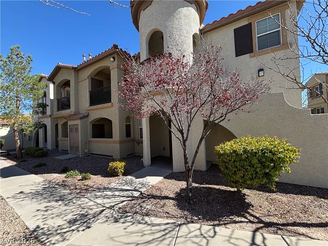 50 Aura De Blanco Street 13102, Henderson, NV 89074
