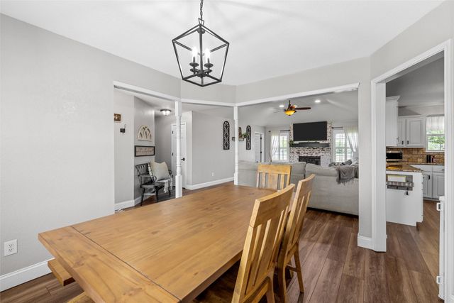 274 Dove Hill Lane, China Spring, TX 76633