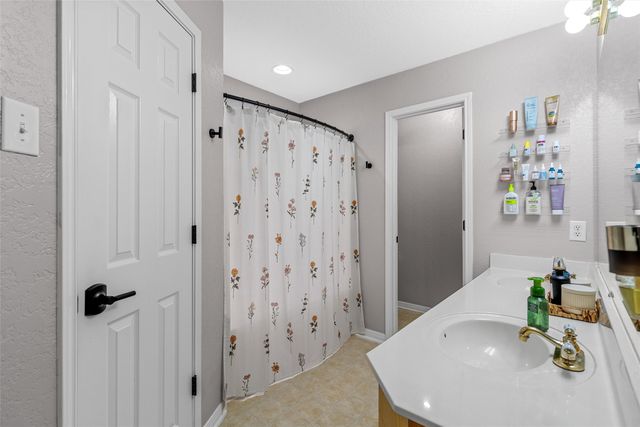 274 Dove Hill Lane, China Spring, TX 76633