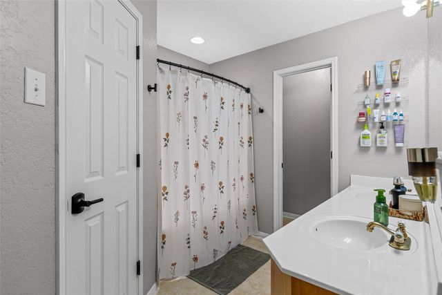 274 Dove Hill Lane, China Spring, TX 76633