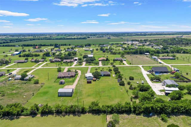 274 Dove Hill Lane, China Spring, TX 76633