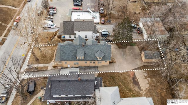 2526 S 10th Street, Omaha, NE 68108