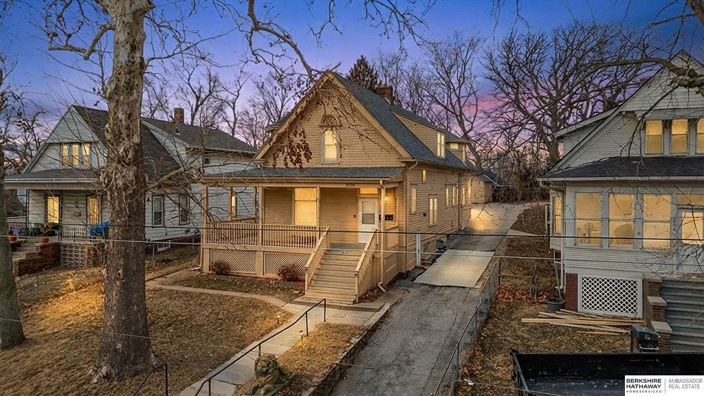 2526 S 10th Street, Omaha, NE 68108