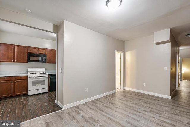 302 V ST NE, Washington, DC 20002