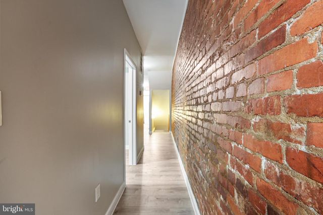 302 V ST NE, Washington, DC 20002