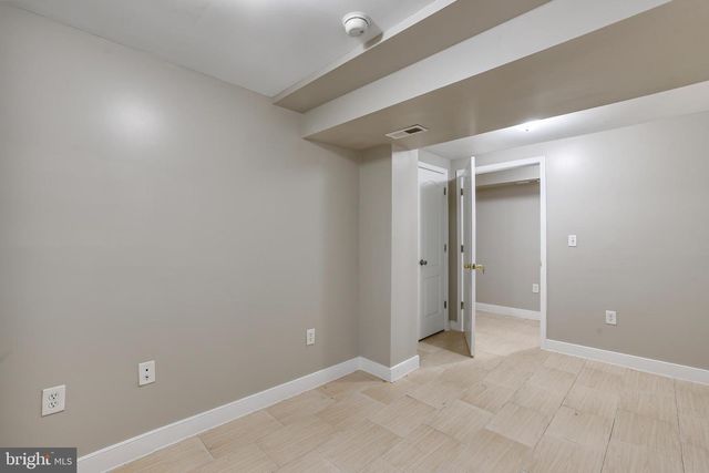 302 V ST NE, Washington, DC 20002