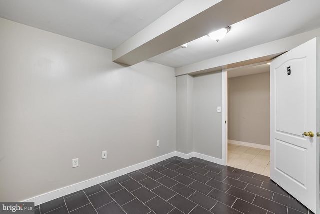 302 V ST NE, Washington, DC 20002