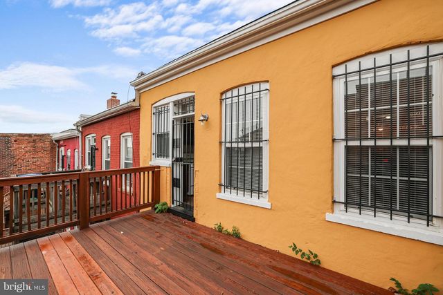 302 V ST NE, Washington, DC 20002