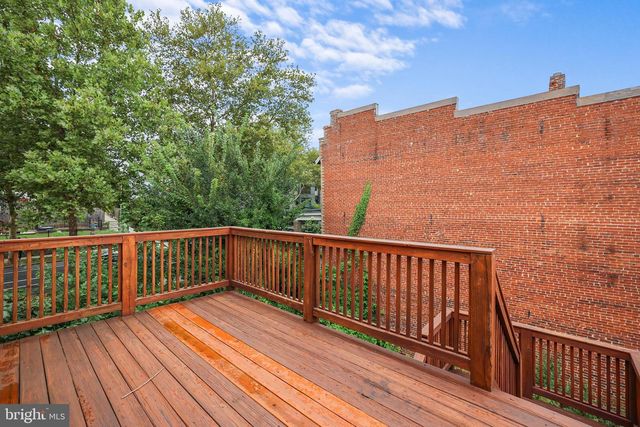 302 V ST NE, Washington, DC 20002