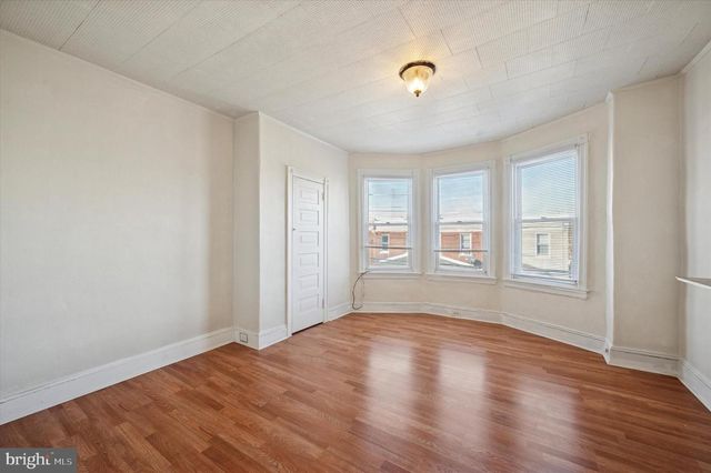 77 N KEYSTONE AVE, Upper Darby, PA 19082