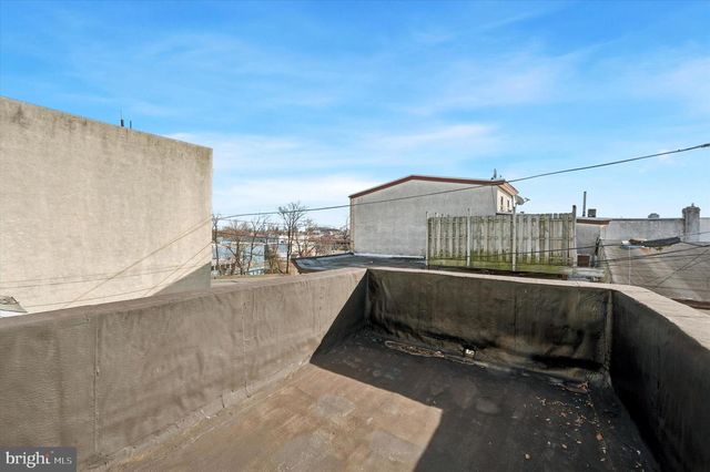 77 N KEYSTONE AVE, Upper Darby, PA 19082