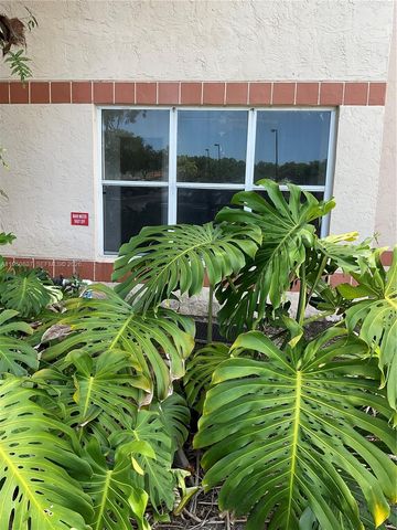 3320 N Pinewalk Dr N 1715, Margate, FL 33063