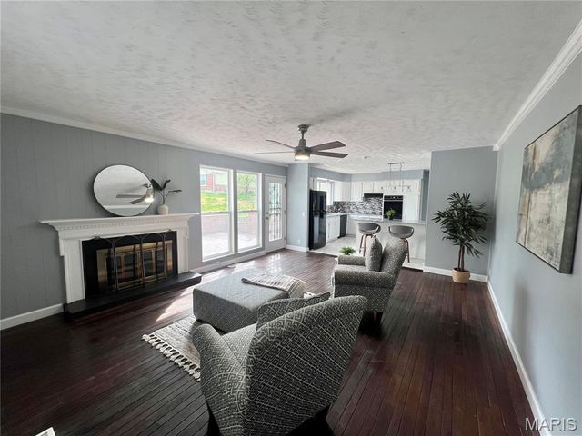 11760 Sheffield Drive, Florissant, MO 63033