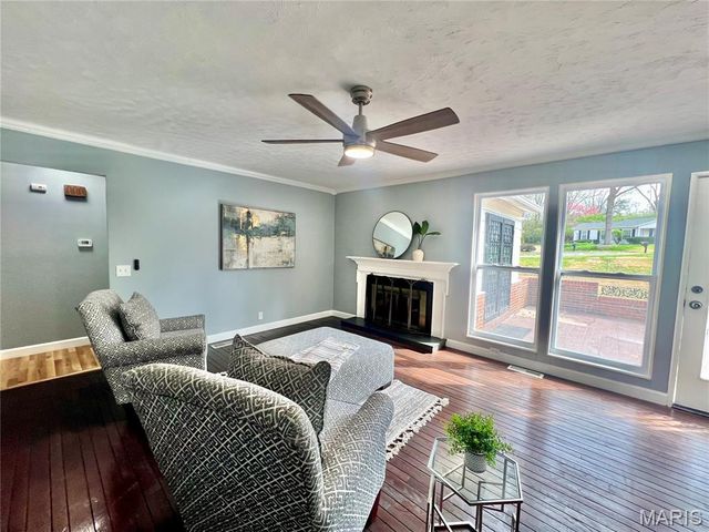 11760 Sheffield Drive, Florissant, MO 63033