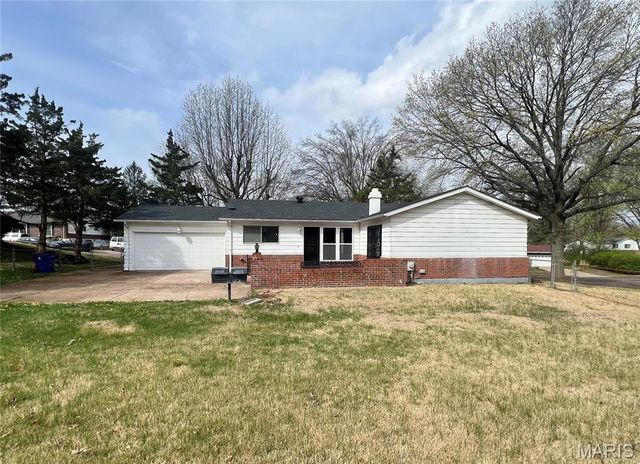 11760 Sheffield Drive, Florissant, MO 63033