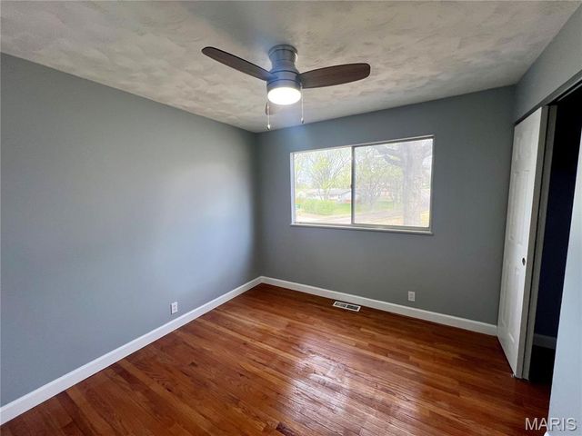 11760 Sheffield Drive, Florissant, MO 63033