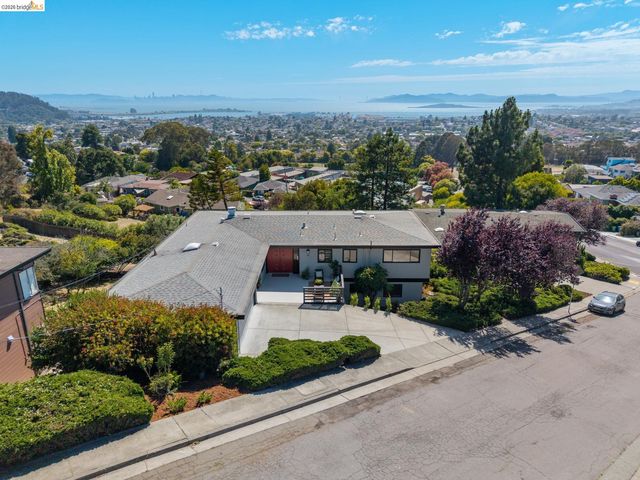 955 Galvin Dr, El Cerrito, CA 94530