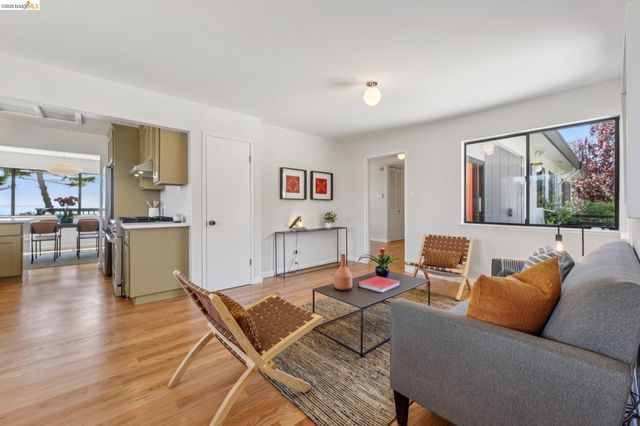 955 Galvin Dr, El Cerrito, CA 94530