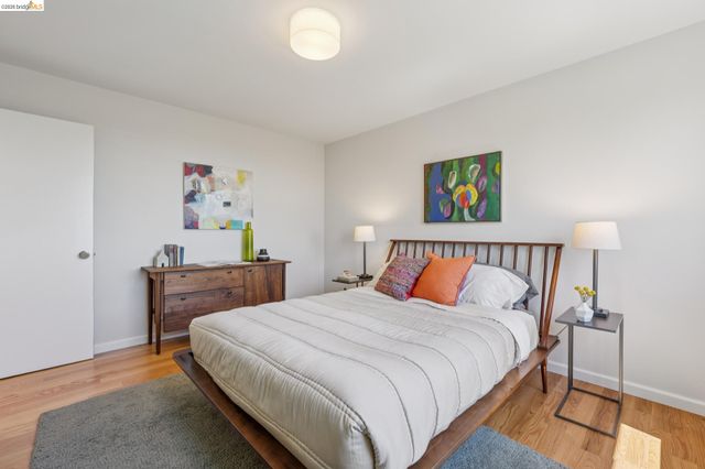 955 Galvin Dr, El Cerrito, CA 94530