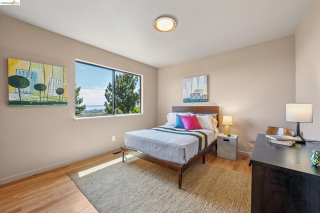 955 Galvin Dr, El Cerrito, CA 94530