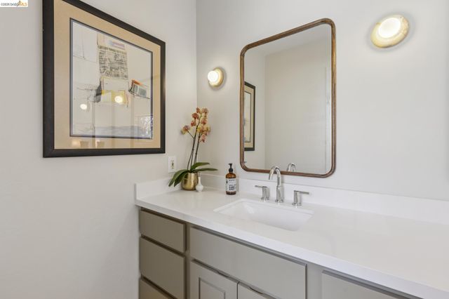 955 Galvin Dr, El Cerrito, CA 94530