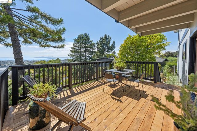 955 Galvin Dr, El Cerrito, CA 94530