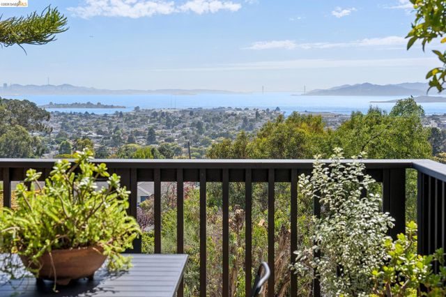 955 Galvin Dr, El Cerrito, CA 94530