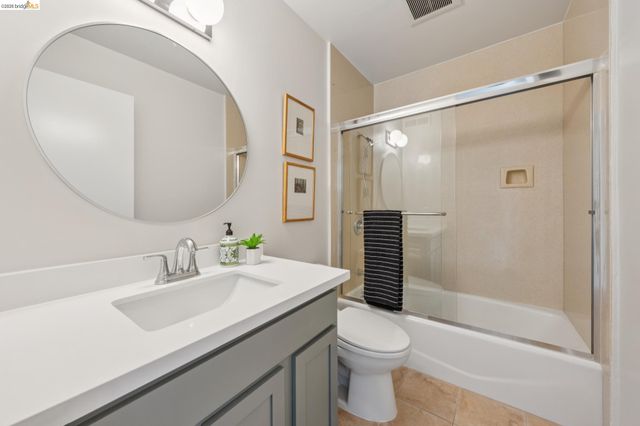 955 Galvin Dr, El Cerrito, CA 94530