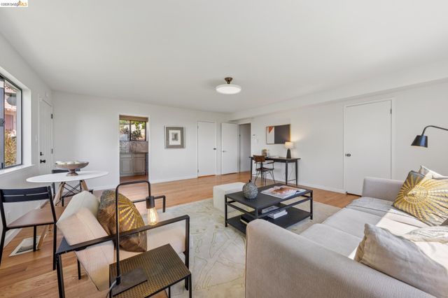 955 Galvin Dr, El Cerrito, CA 94530
