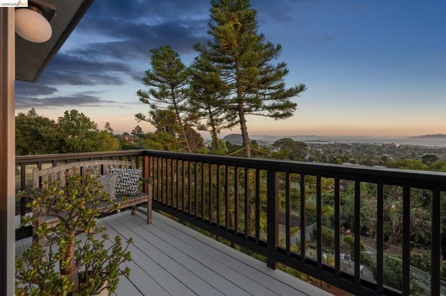 955 Galvin Dr, El Cerrito, CA 94530