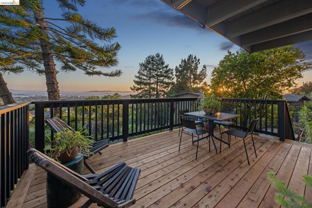 955 Galvin Dr, El Cerrito, CA 94530