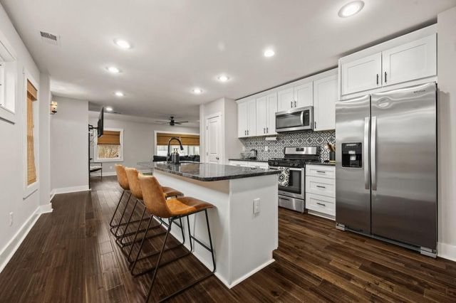 2008 Neely Avenue, Atlanta, GA 30344
