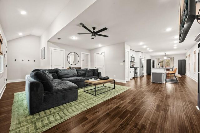 2008 Neely Avenue, Atlanta, GA 30344