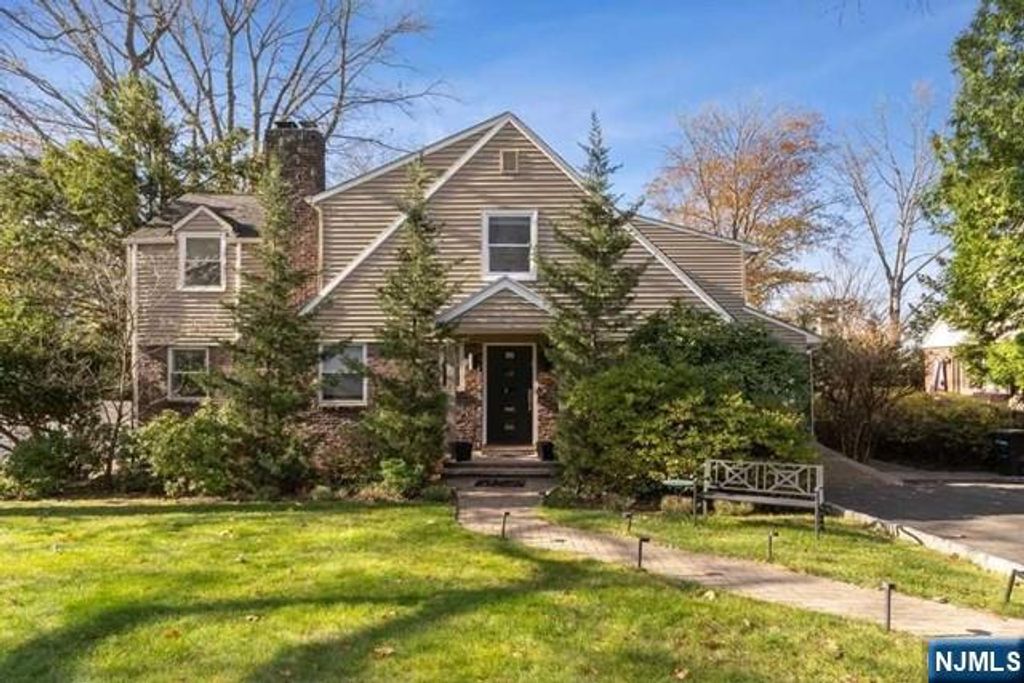 269 Engle Street, Tenafly, NJ 07670