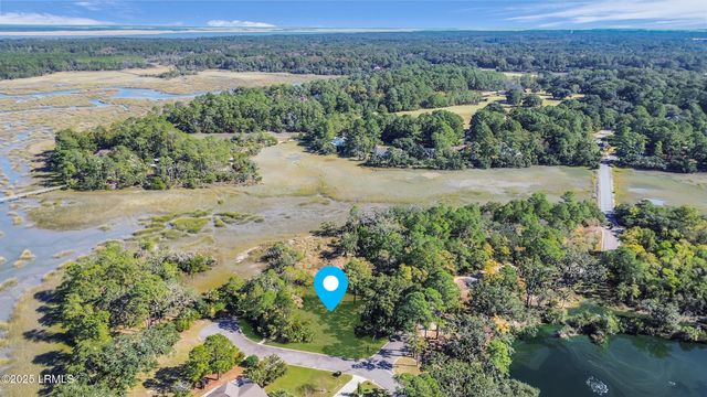 12 Governor Blake Drive, Beaufort, SC 29907