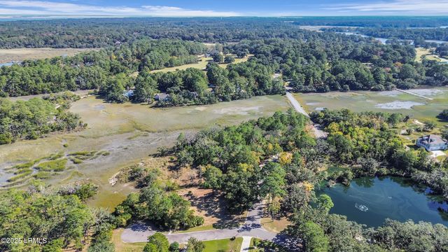 12 Governor Blake Drive, Beaufort, SC 29907