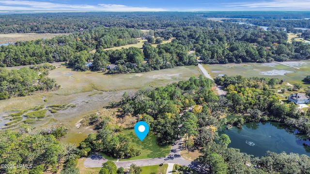 12 Governor Blake Drive, Beaufort, SC 29907