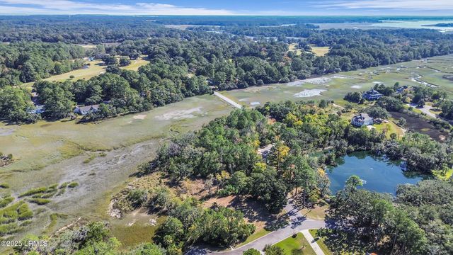 12 Governor Blake Drive, Beaufort, SC 29907