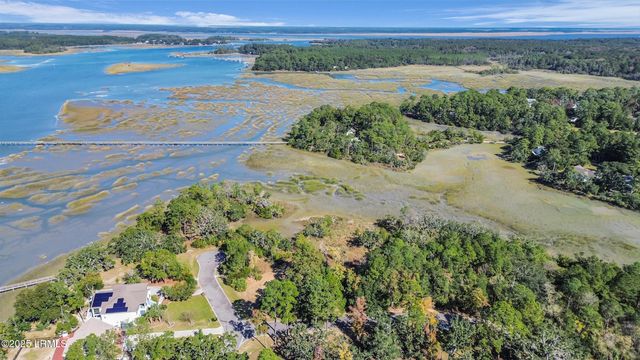 12 Governor Blake Drive, Beaufort, SC 29907