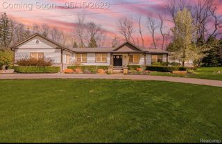 3720 E Clarkston Road, Oakland Charter Township, MI 48363