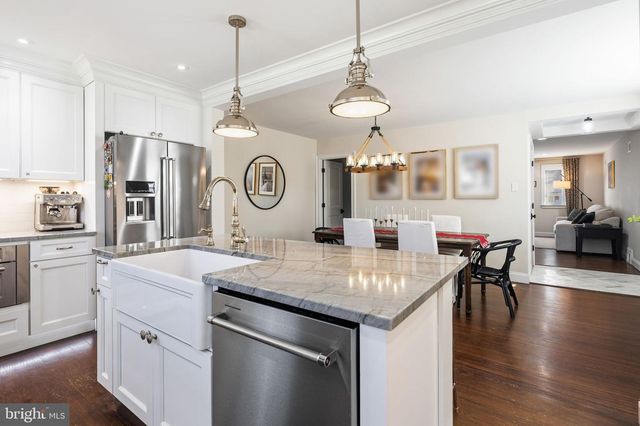 7529 VALLEY AVE, Philadelphia, PA 19128