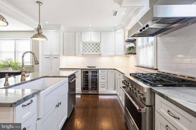 7529 VALLEY AVE, Philadelphia, PA 19128