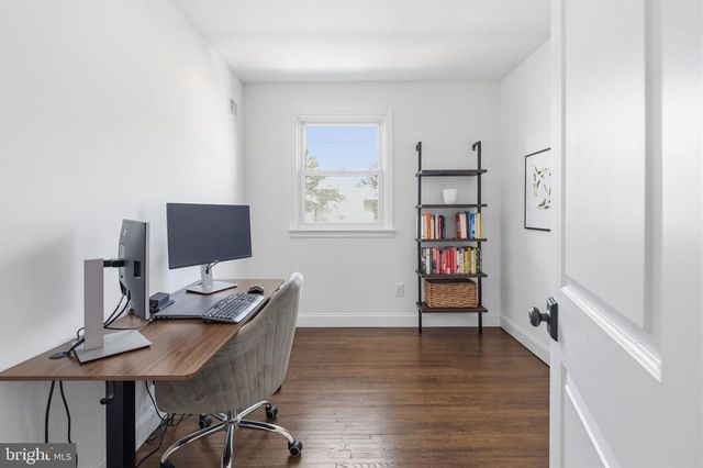 7529 VALLEY AVE, Philadelphia, PA 19128